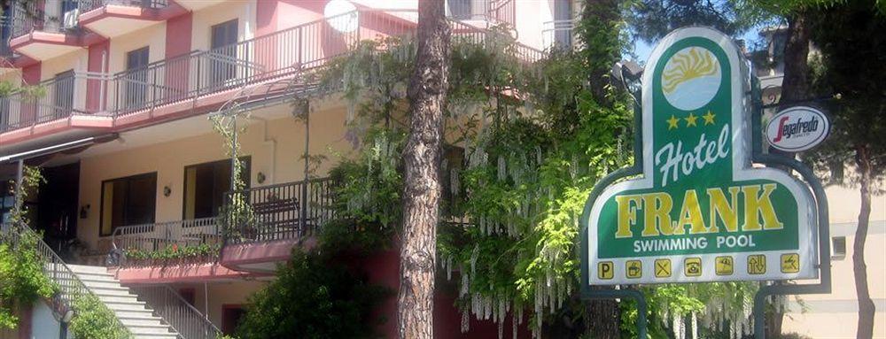 Hotel Frank Лидо ди Йезоло Екстериор снимка